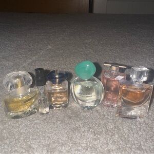 pack of mini perfumes